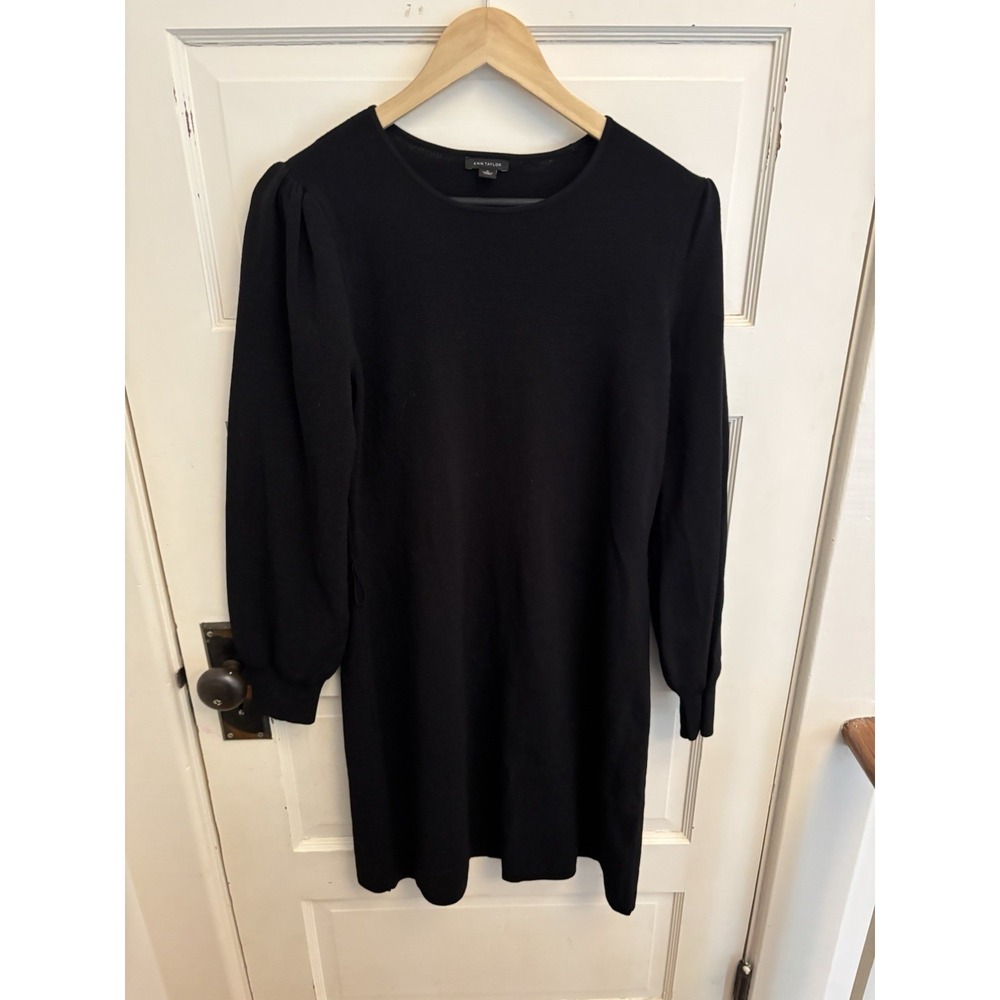 Ann Taylor Women's Black Long Puff Sleeve Knit Shift Dress Size Medium‎
